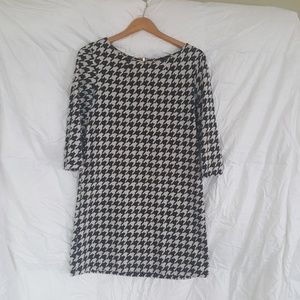 H & M Houndstooth shift dress
